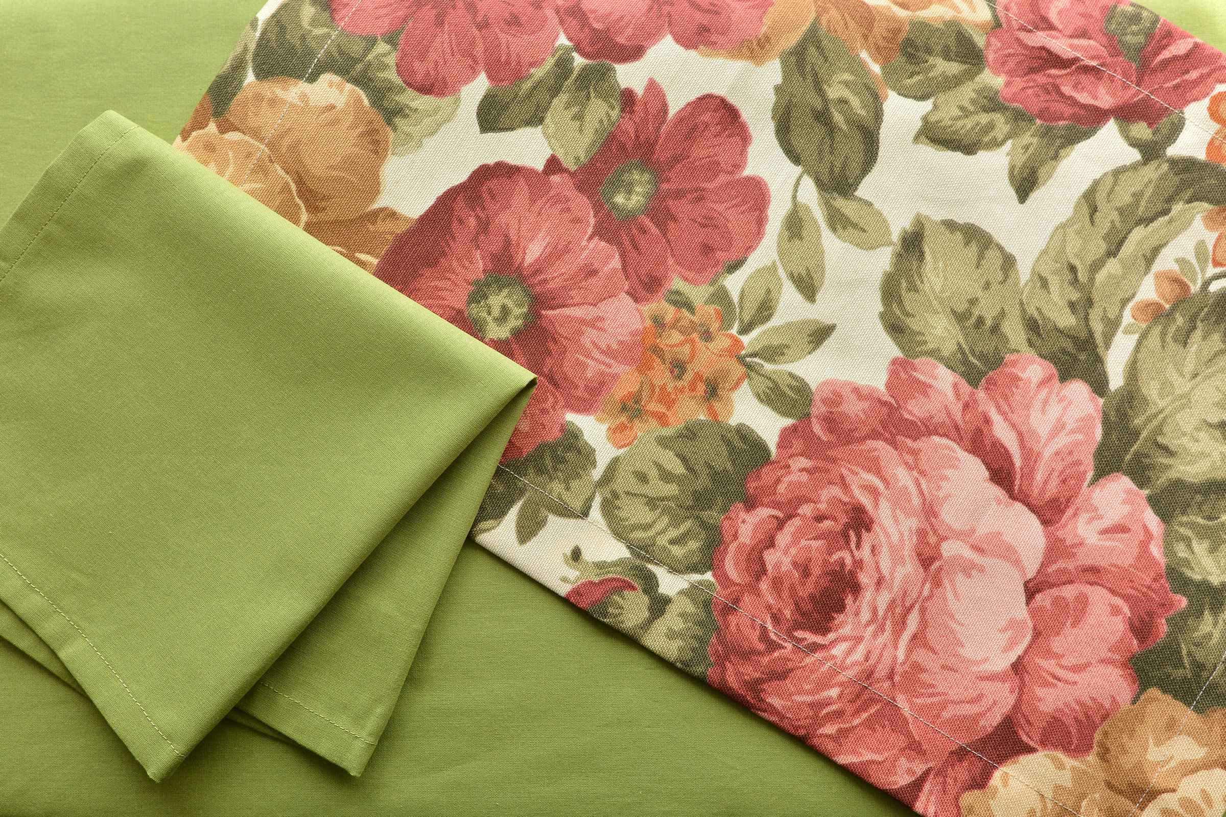Fabric Tablecloth Valentina Leaves Flowers 52x52 Square Microfiber