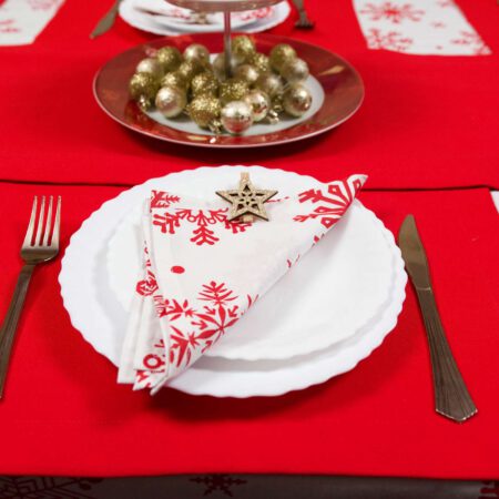 аранжиране на маса за нова година