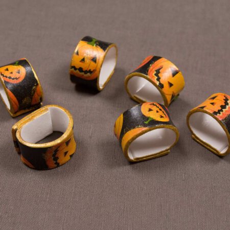 рингове за салфетки с оранжеви тикви