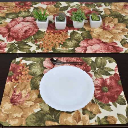 тишлайфер за маса в зелено и цветя и подложка за хранене от същия вид