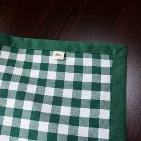 двулицев тишлайфер в зелено каре с лого Mia-Works