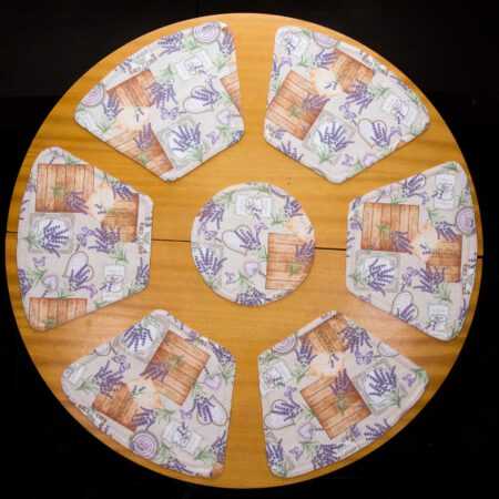 комплект покривки за кръгла маса с цветя и лавандула