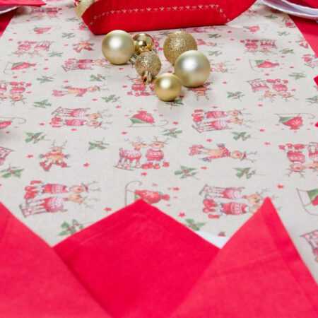 Рънър за маса с коледни еленчета и златиста коледна украса